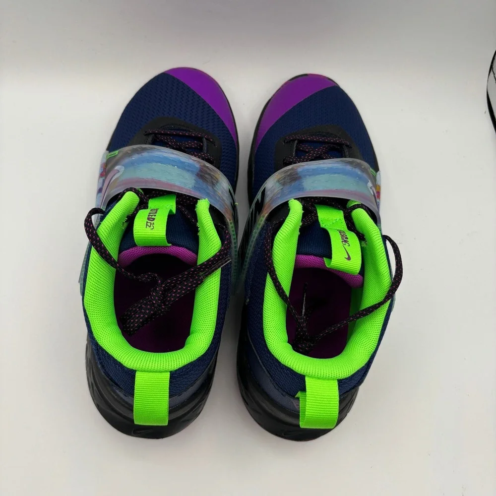 Nike Team Hustle D 12 SE Shoes Kids Size 6Y Blue Purple Basketball HV2291-400